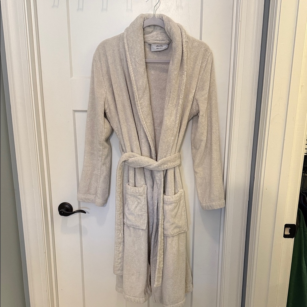 Parachute Soft Cream Bathrobe